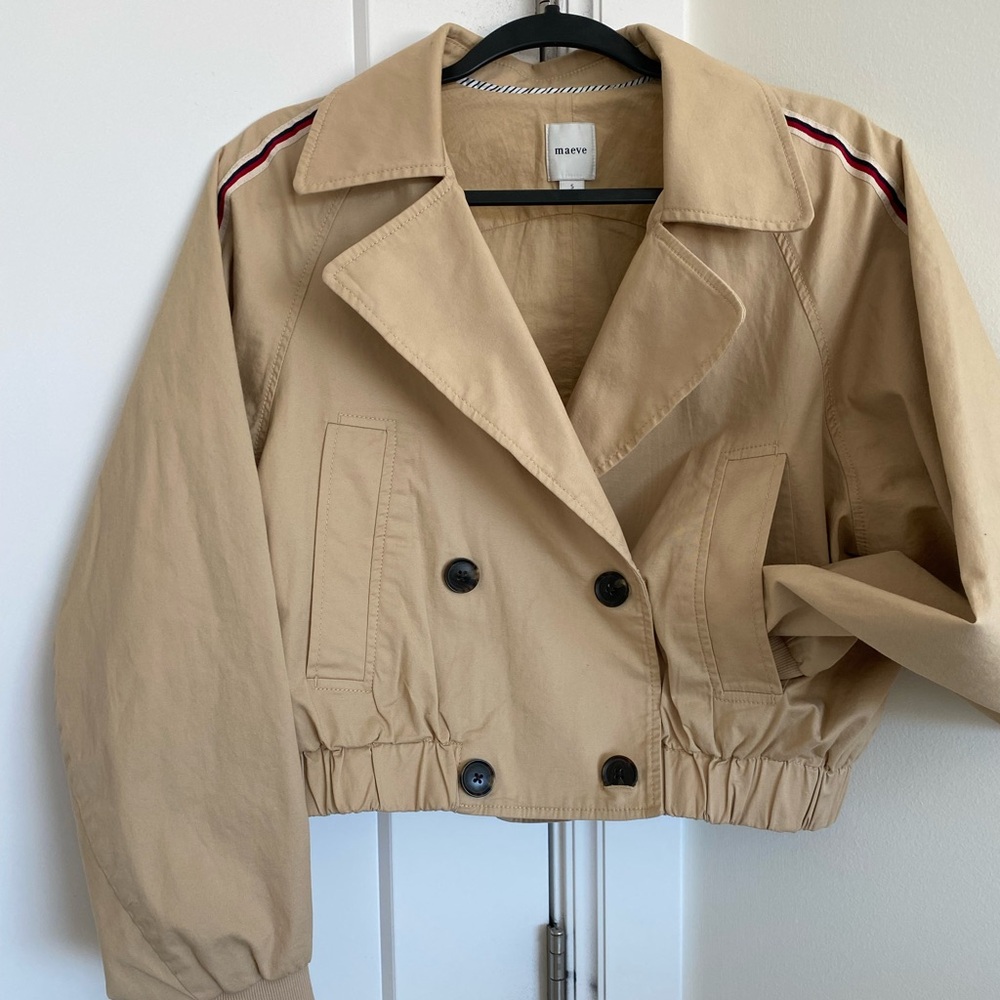 Maeve Beige Cropped Trench Jacket with Shoulder Stripe